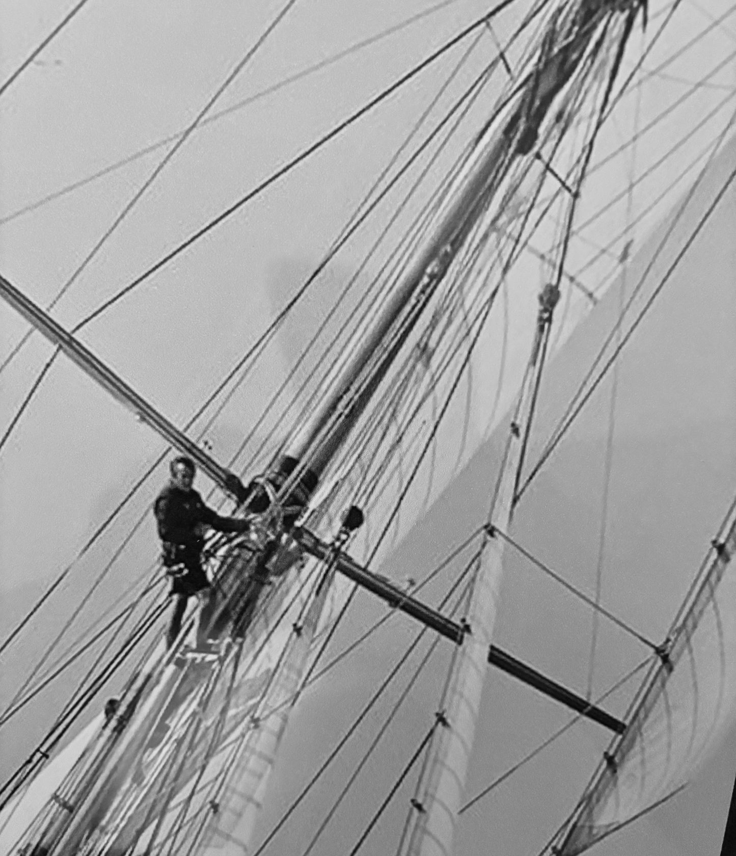 Topman in the rigging framed under glass frame 29x25 (8x10 p.) black. Protected packaging