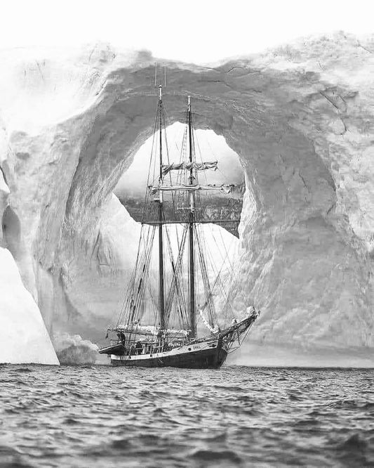 Classic sailboat in the ice floe photograph under white glass frame 20x25 (8x10pc.) Protected packaging